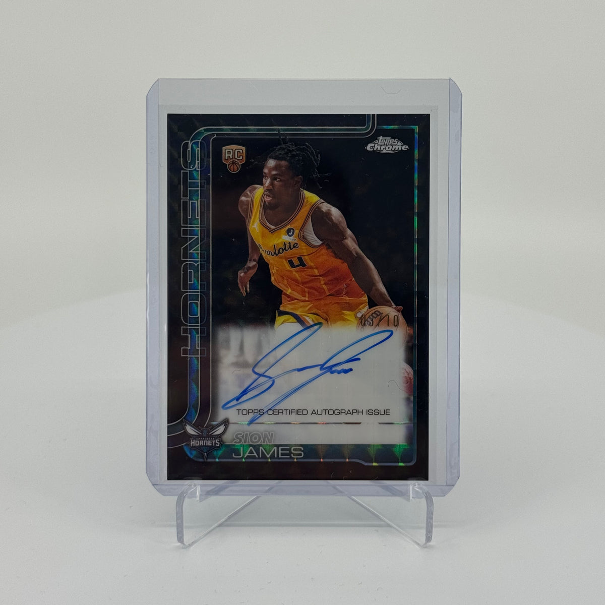 Sion James (RC) - 2025-26 Topps Chrome Update - On-Card Autograph Black Geometric /10 #TCA-SJ