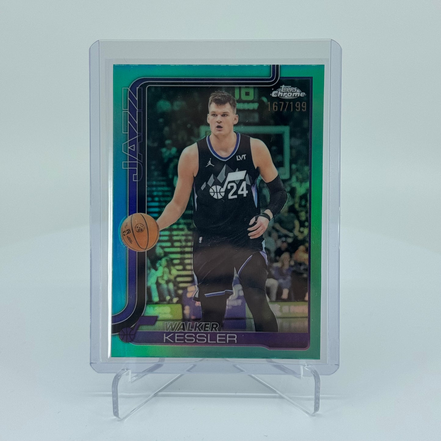Walker Kessler - 2025-26 Topps Chrome Update - True Aqua /199