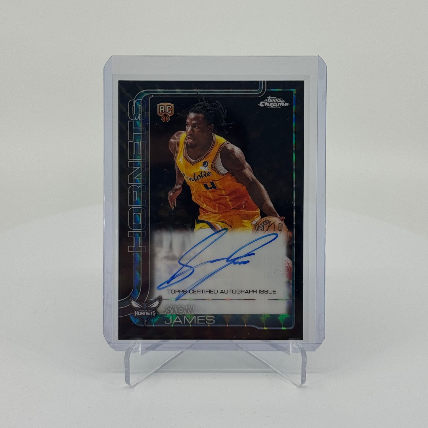 Sion James (RC) - 2025-26 Topps Chrome Update - On-Card Autograph Black Geometric /10 #TCA-SJ